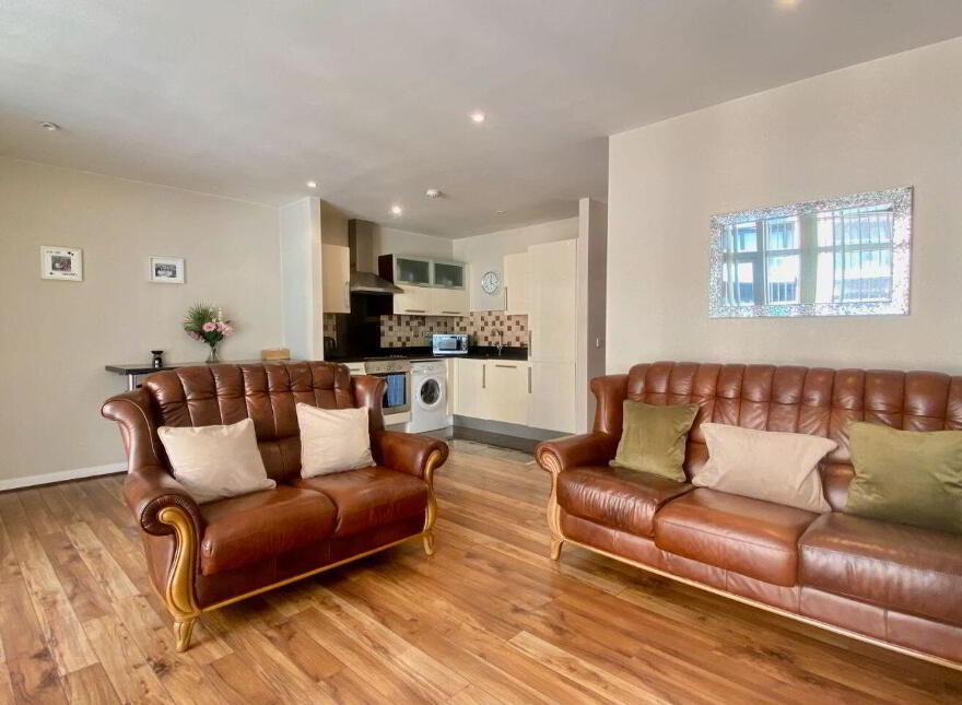 Apartment 1 80 Reuben Street, Rialto, Rialto, D08W838