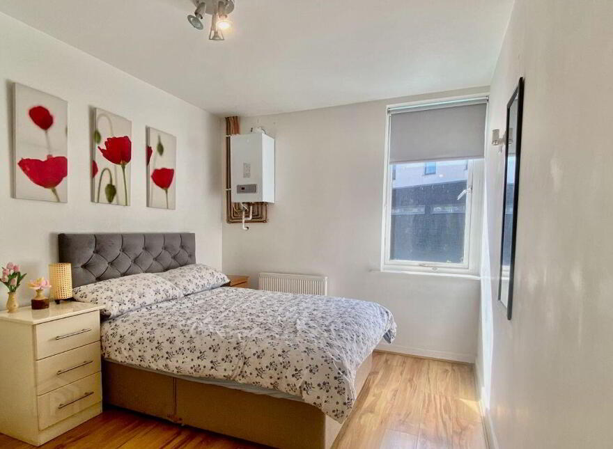 Apartment 1 80 Reuben Street, Rialto, Rialto, D08W838