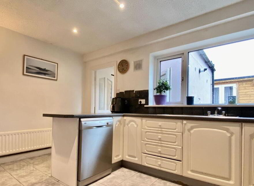 120 Clonard Road, Crumlin, D12Y2V6