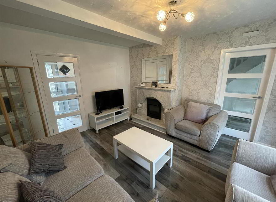 35 Glenalina Park, Belfast, BT12 7LD