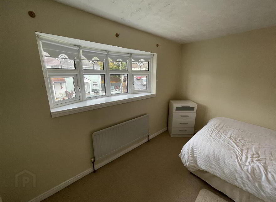 35 Glenalina Park, Belfast, BT12 7LD