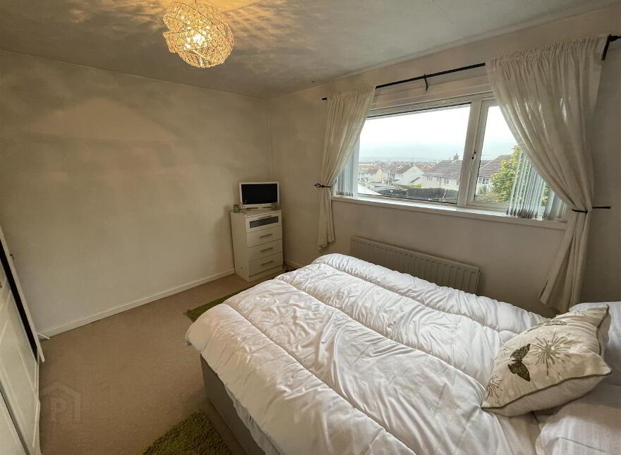 35 Glenalina Park, Belfast, BT12 7LD