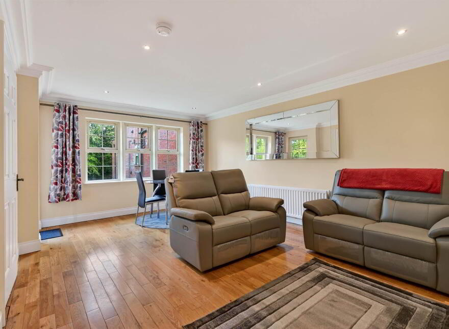 9 The Manor, Blacks Road, Belfast, BT10 0PL
