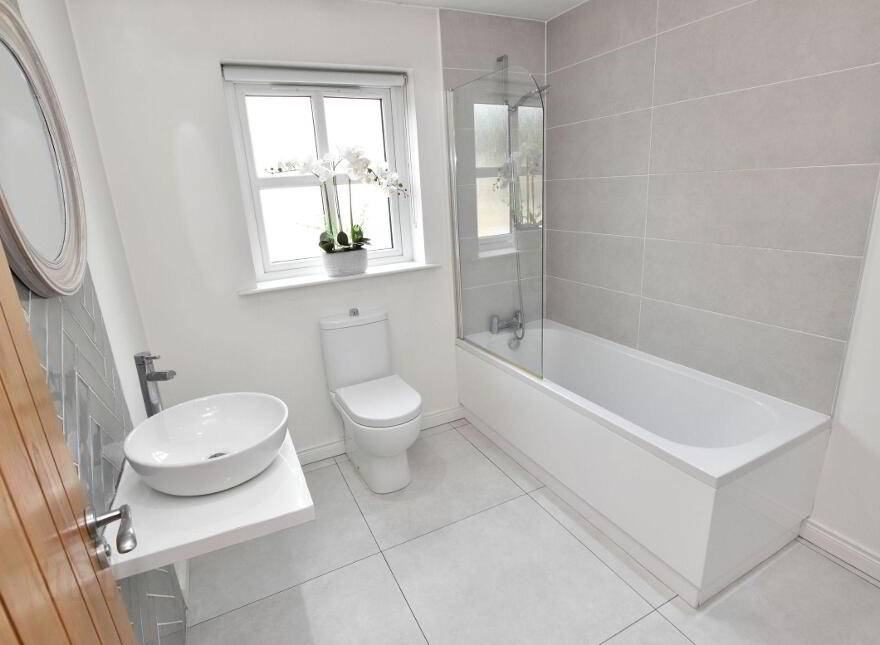 1 Old Church Grove, Derriaghy Road, Lisburn, BT28 3FG