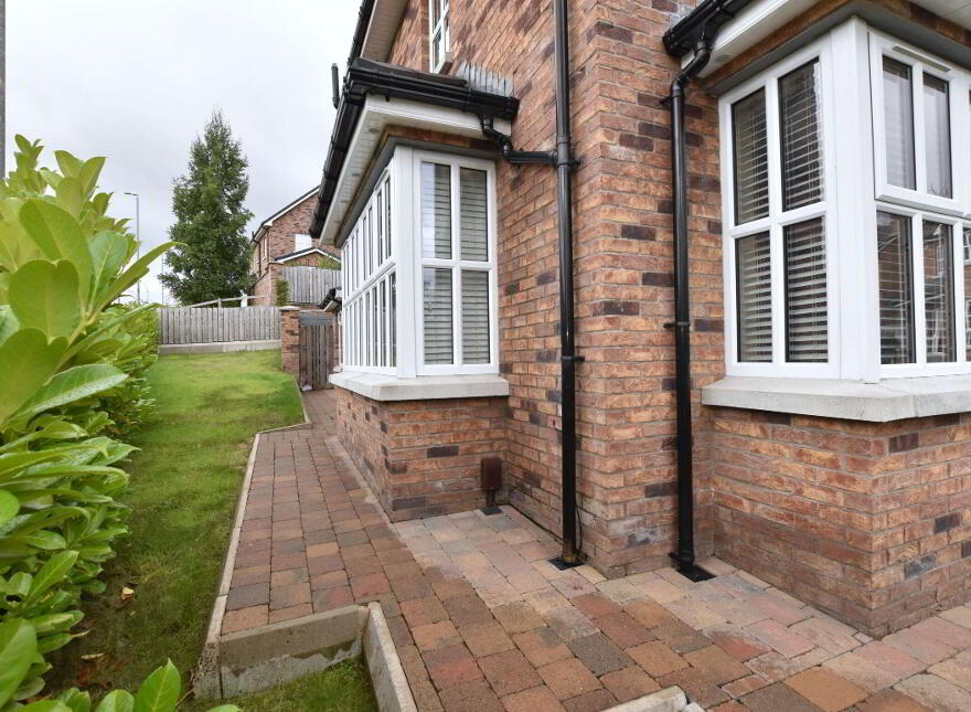 1 Old Church Grove, Derriaghy Road, Lisburn, BT28 3FG