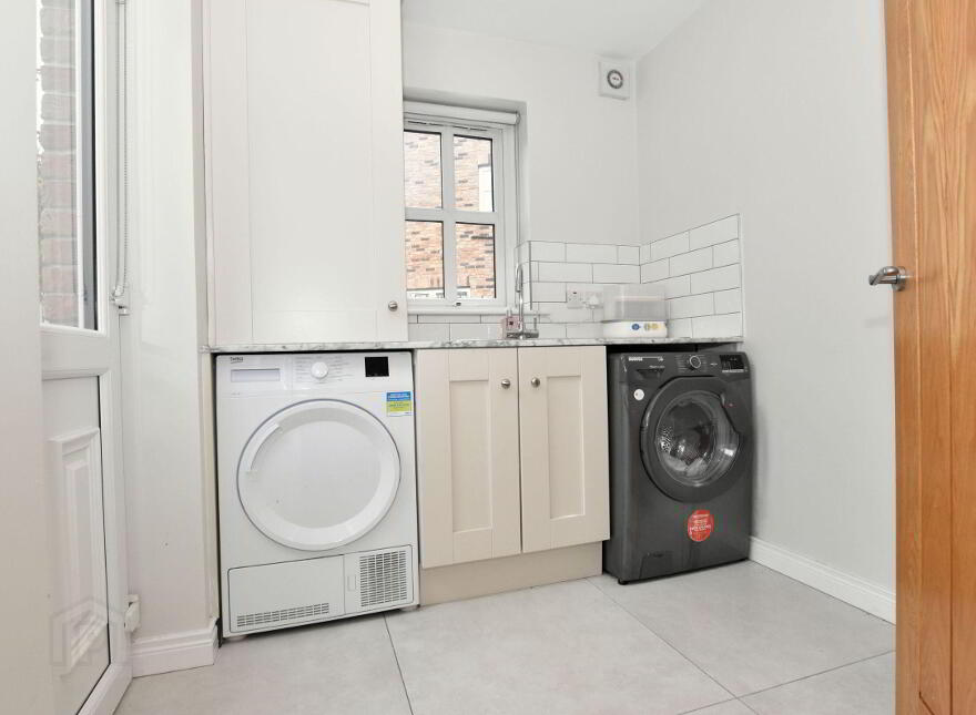 1 Old Church Grove, Derriaghy Road, Lisburn, BT28 3FG
