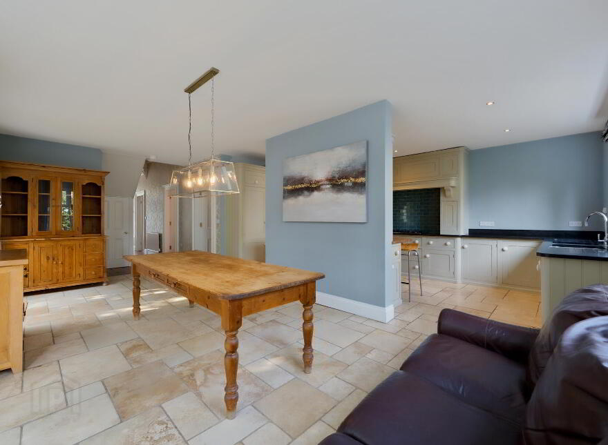 28 Marlborough Park South, Belfast, BT9 6HR