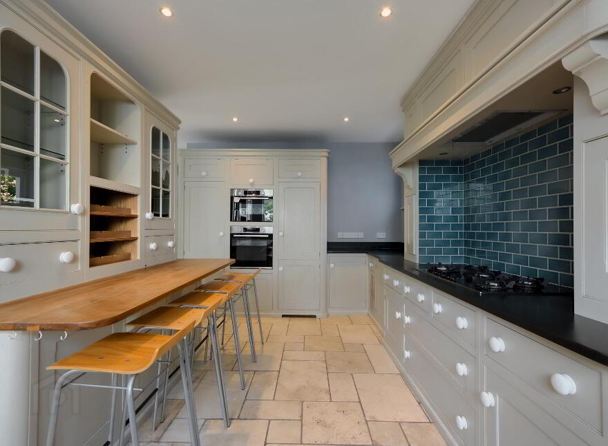 28 Marlborough Park South, Belfast, BT9 6HR