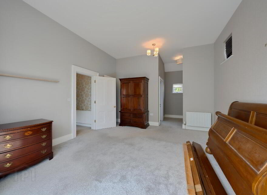 28 Marlborough Park South, Belfast, BT9 6HR