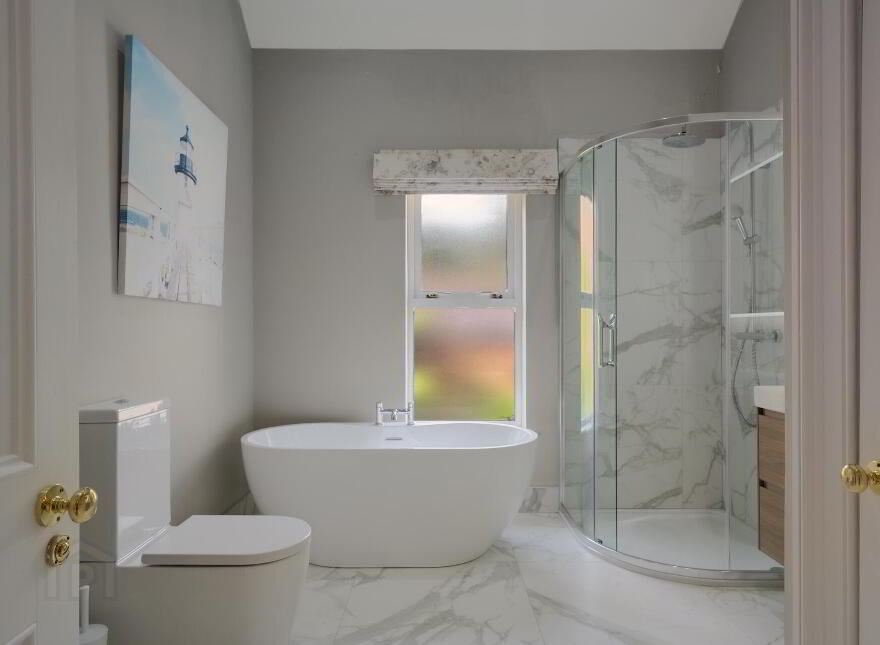 28 Marlborough Park South, Belfast, BT9 6HR