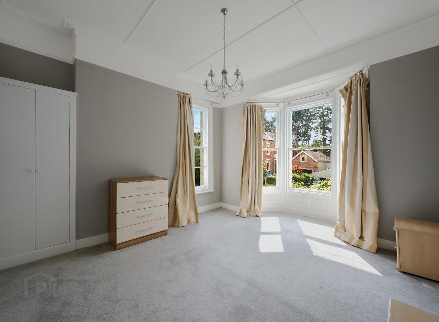 28 Marlborough Park South, Belfast, BT9 6HR