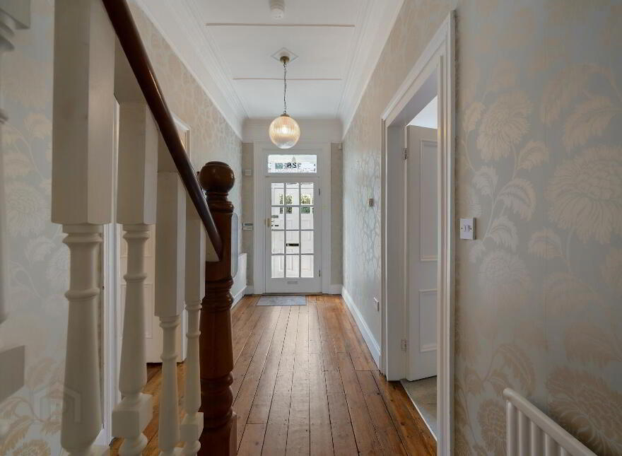 28 Marlborough Park South, Belfast, BT9 6HR