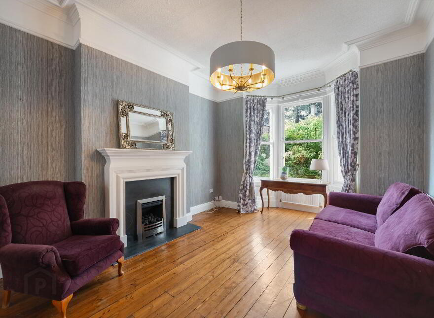 28 Marlborough Park South, Belfast, BT9 6HR