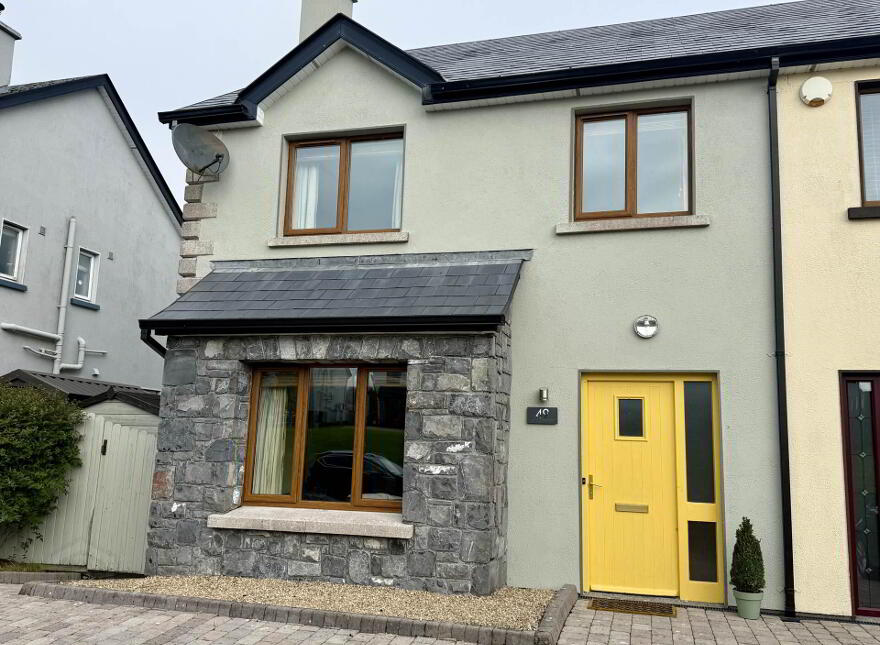 49 Carrowmore Drive, Knock, F12F259