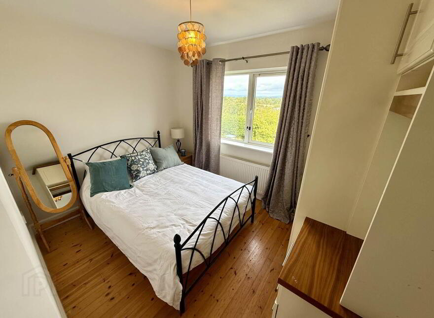 49 Carrowmore Drive, Knock, F12F259