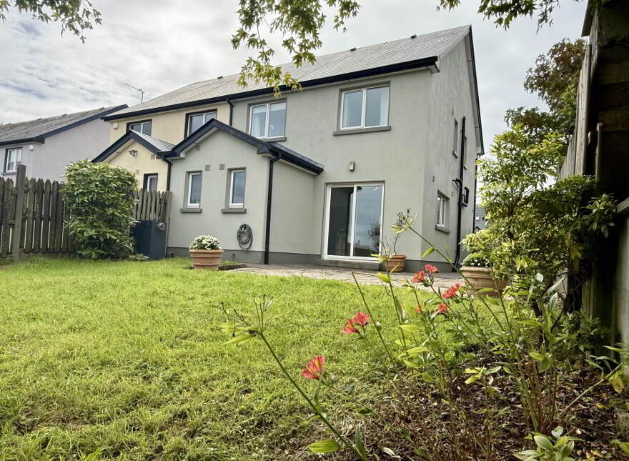 49 Carrowmore Drive, Knock, F12F259