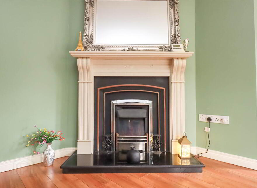 1d Grand Prix Park, Dundonald, Belfast, BT16 2BD