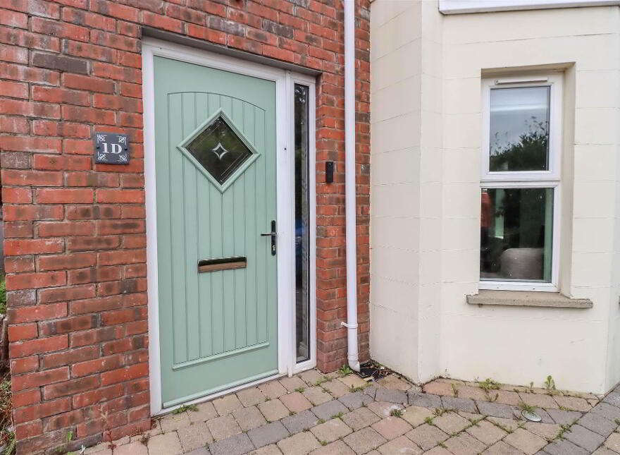 1d Grand Prix Park, Dundonald, Belfast, BT16 2BD