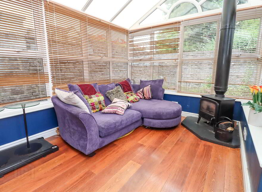 1d Grand Prix Park, Dundonald, Belfast, BT16 2BD
