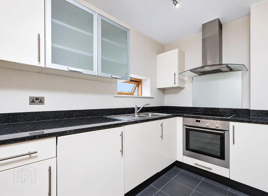 Apartment 4 Block F Milner's Square, Santry, Santry, D09AH77