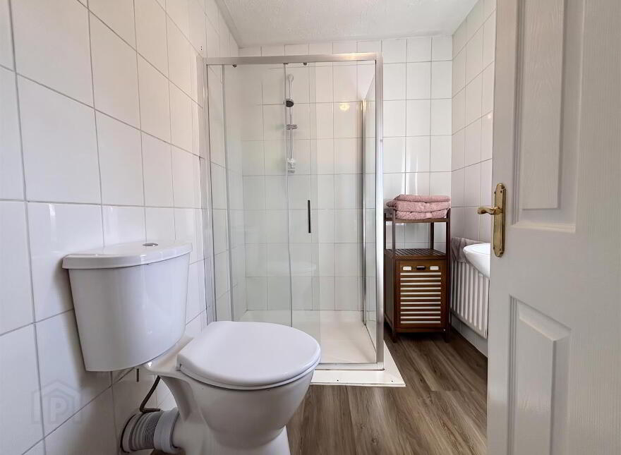 26 Rosapenna Drive, Cliftonville, Belfast, BT14 6GT