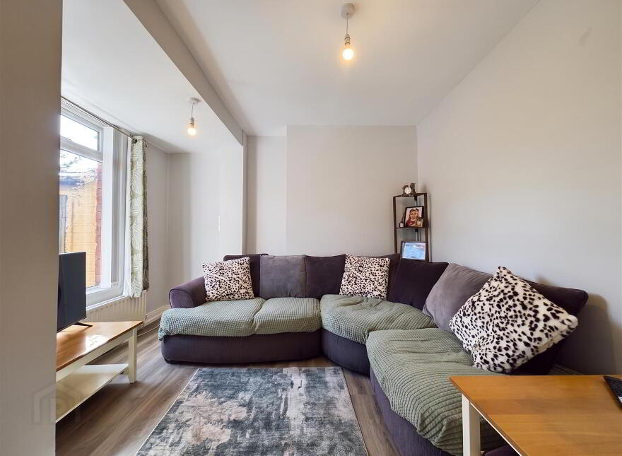 26 Rosapenna Drive, Cliftonville, Belfast, BT14 6GT