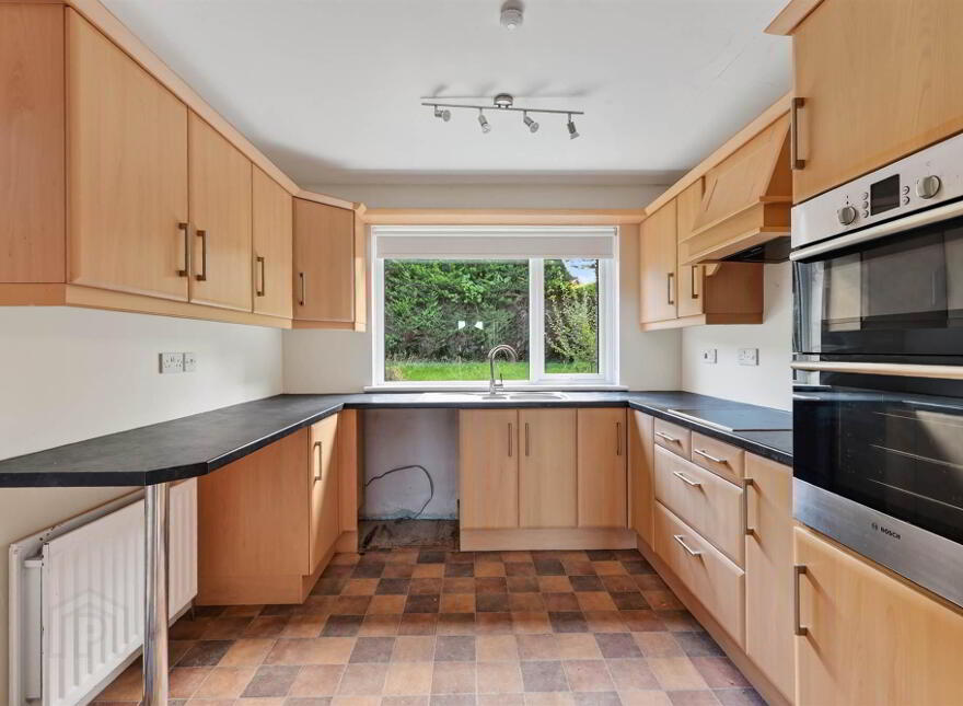 86 Trossachs Drive, Belfast, BT10 0HU