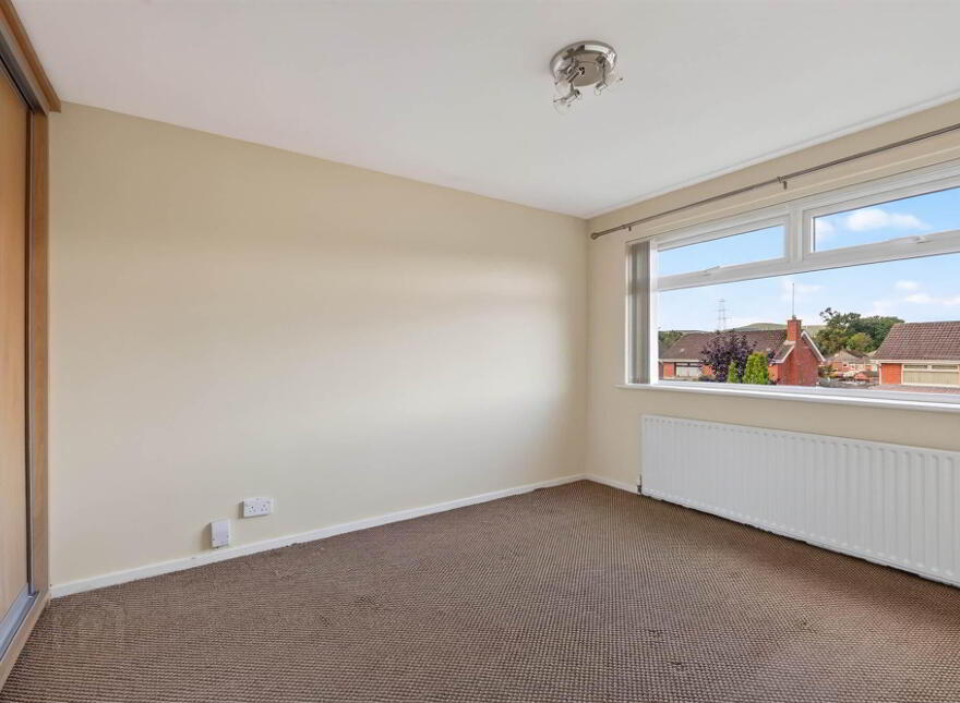 86 Trossachs Drive, Belfast, BT10 0HU