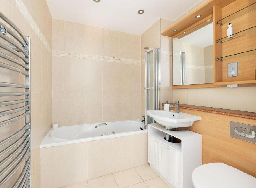 Apartment 30 Hazelbrook, Kilmacud Road Upper, Dundrum, Dundrum, D14N208