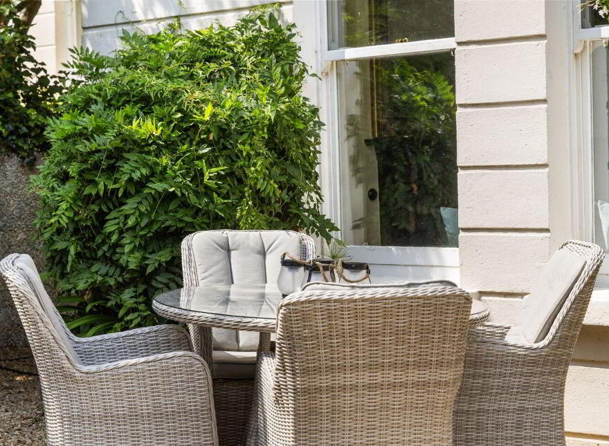 Benevenagh, Killincarrig Road, The Burnaby, Greystones, A63KP82