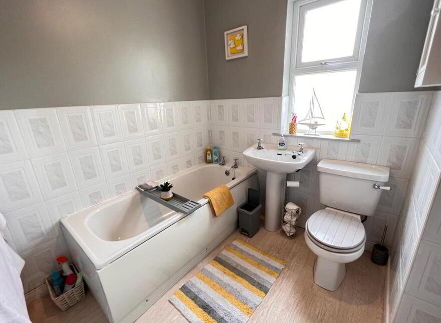 57 Central Avenue, Portstewart, BT55 7BT