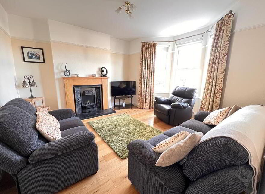 57 Central Avenue, Portstewart, BT55 7BT
