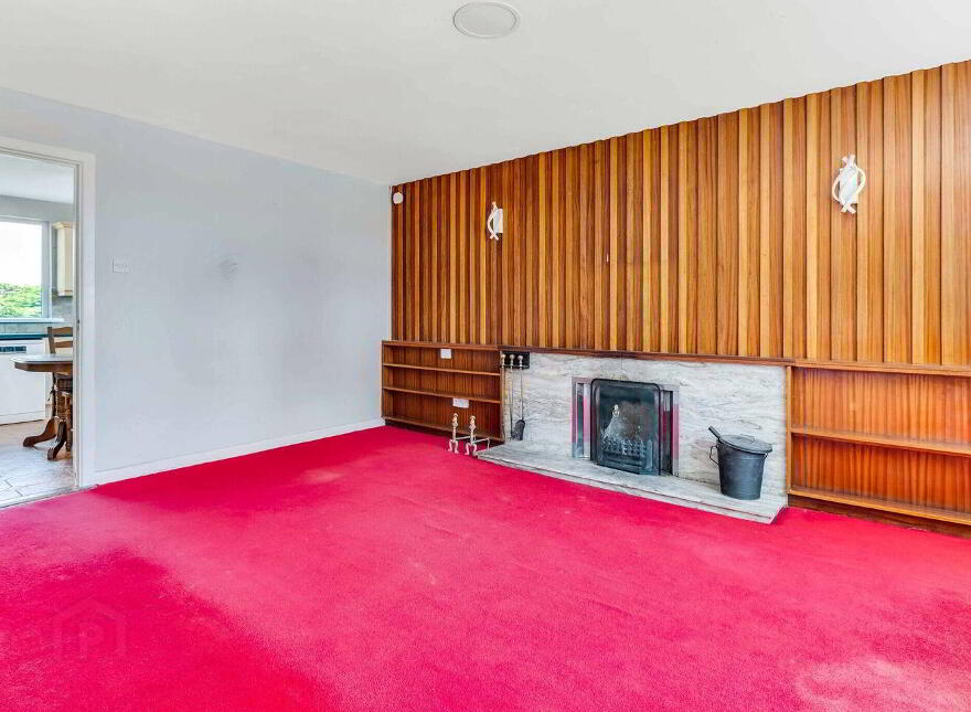 House On 4.6 Acres & Outbuilding, Carnisle, Kildalkey, C15R902