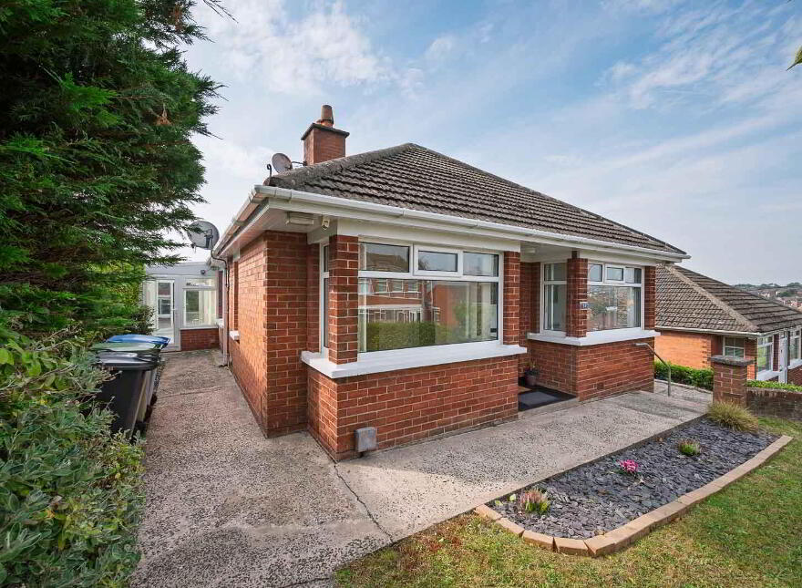 17 Church Drive, Bangor, BT20 3EE