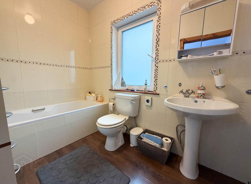 10 Liosán, Newcastle West, V42N235