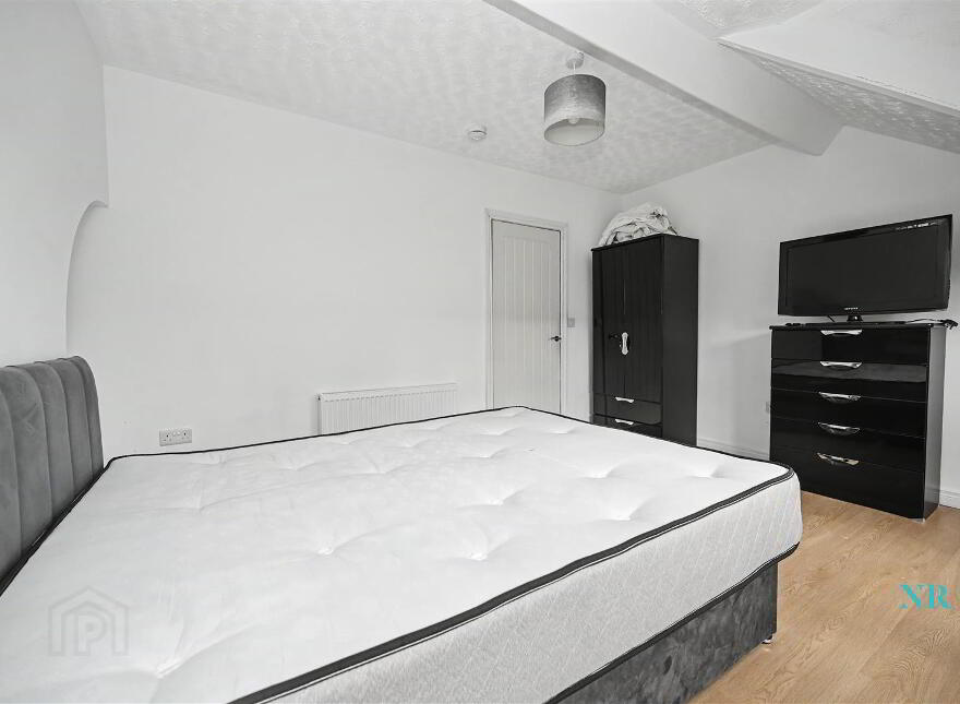 15 Jocelyn Gardens, Belfast, BT6 9BA