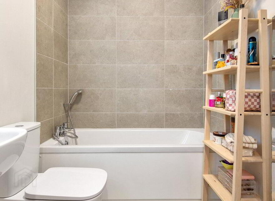5 Stonebridge Wood, Shankill, Dubklin 18, Shankill, D18T6TX