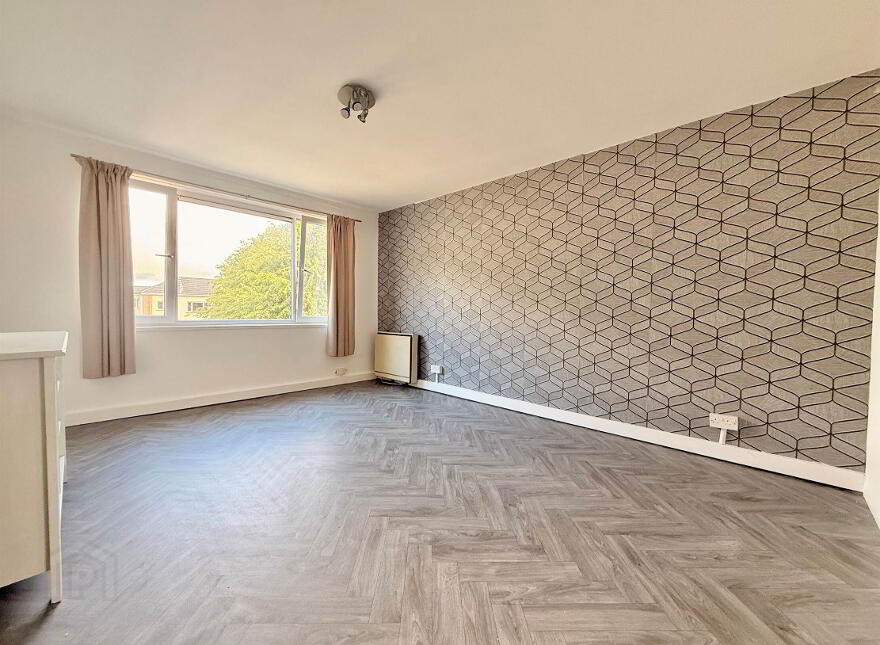 2g Cappagh Gardens, Cregagh, Belfast, BT6 0ET