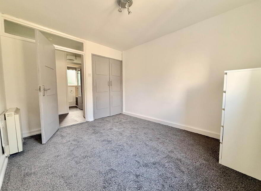 2g Cappagh Gardens, Cregagh, Belfast, BT6 0ET