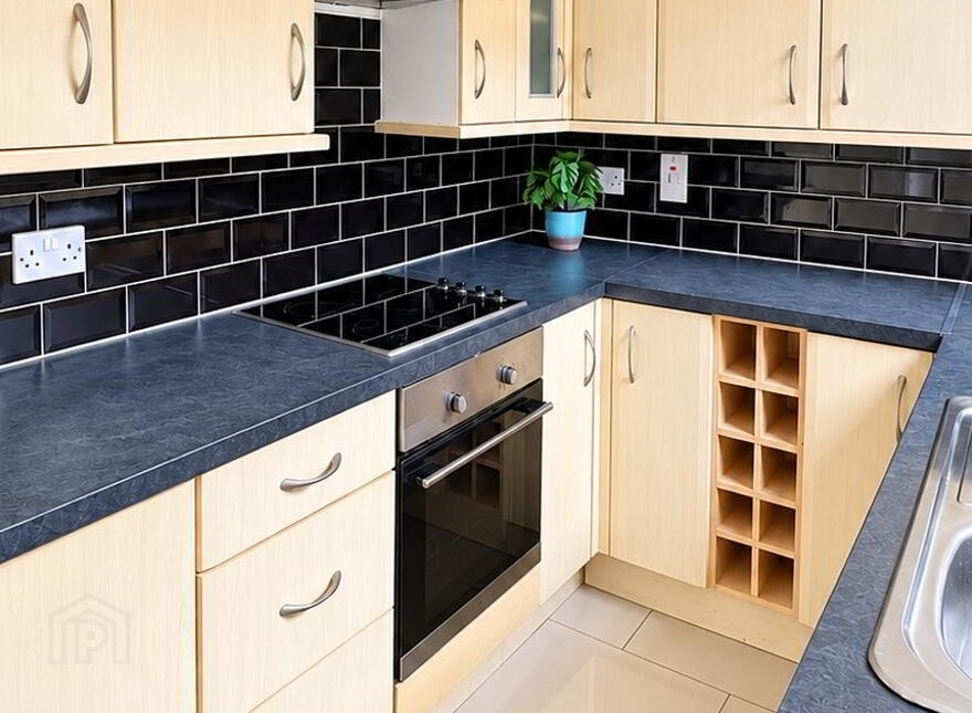 26 Glenvarlock Street, Belfast, BT5 5GS