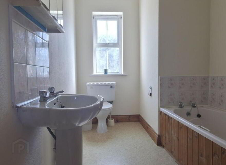 Arderawinny, Lowertown, Lowertown, P81PC82
