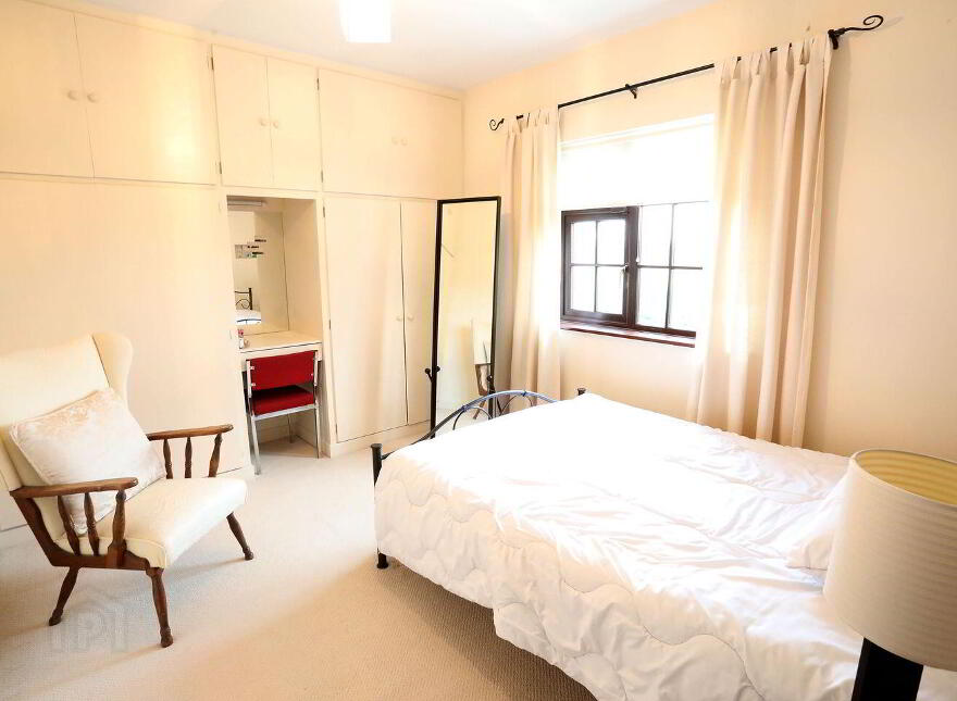 Ballycarnan, Abbeyleix Road, Portlaoise, R32K310