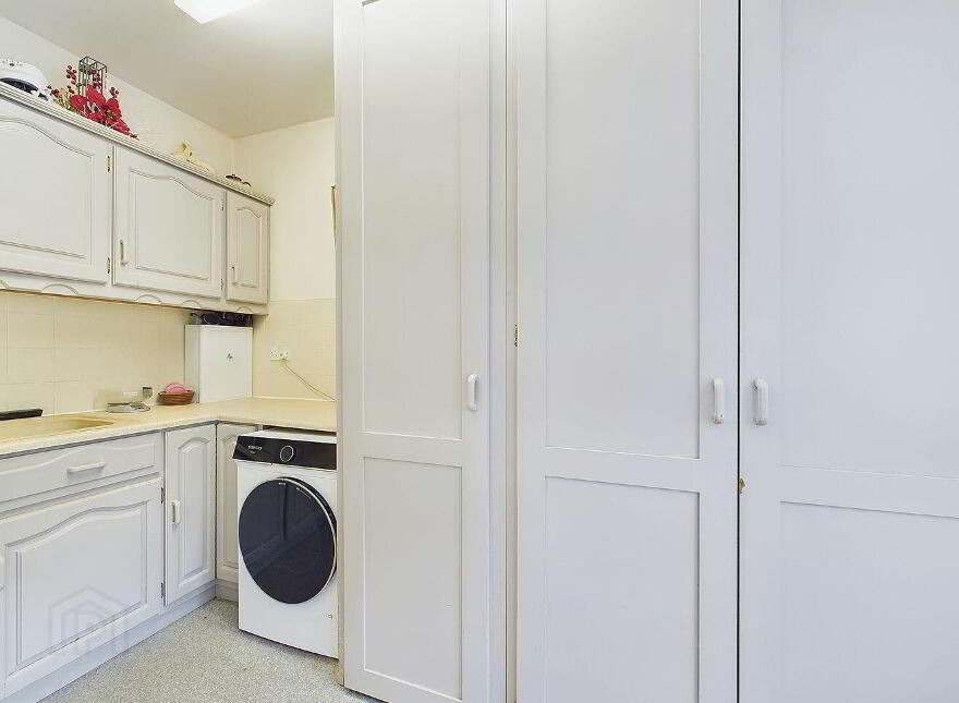 Rock Of Dunamaise, Dysart, Portlaoise, R32K681