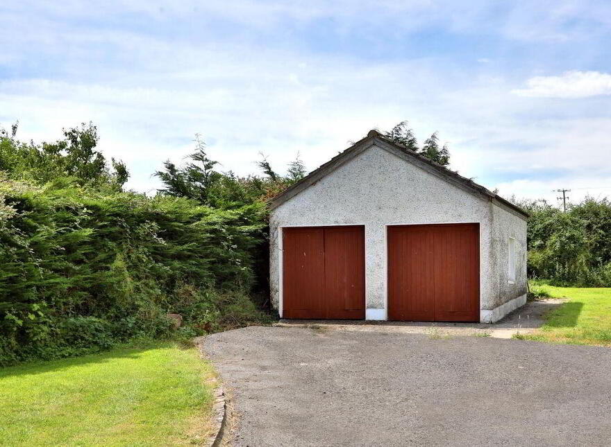 Killenard, Killenard, R32W2P4