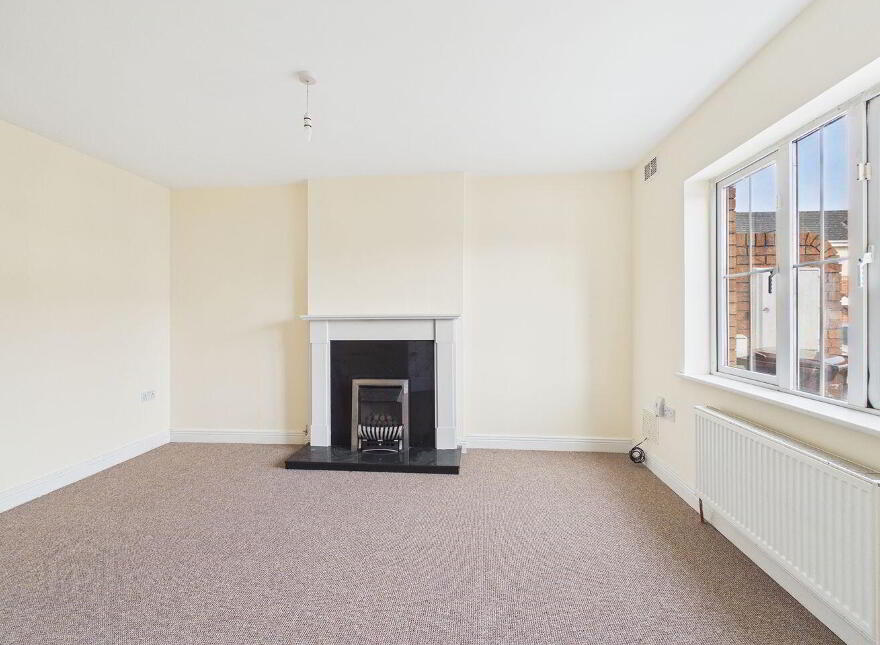 4 Aghnaharna Court, Stradbally Road, Portlaoise, R32X0XH