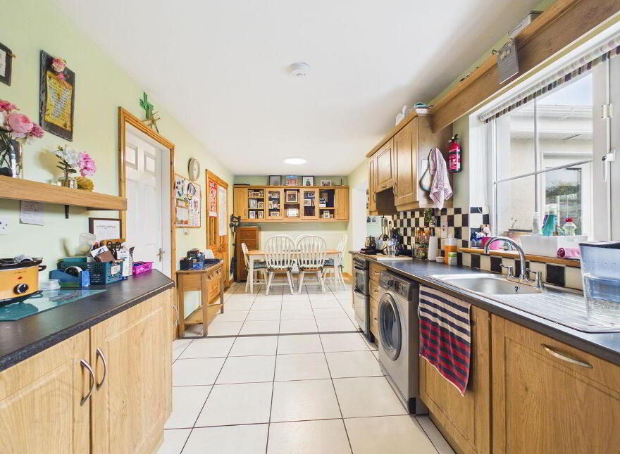 25 Aghnaharna Court, Stradbally Road, Portlaoise, R32E6RH