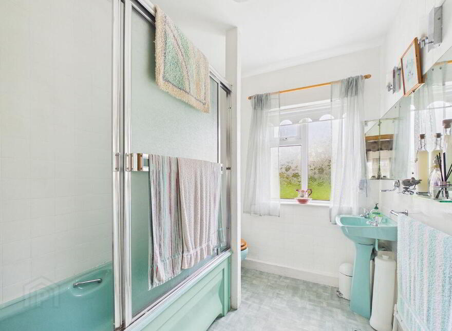 Glenveagh House, Abbeyleix Road, Portlaoise, R32WCD1