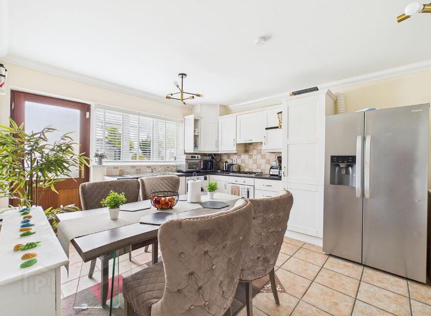 8 The Crescent, Kilminchy, Portlaoise, R32A6CT
