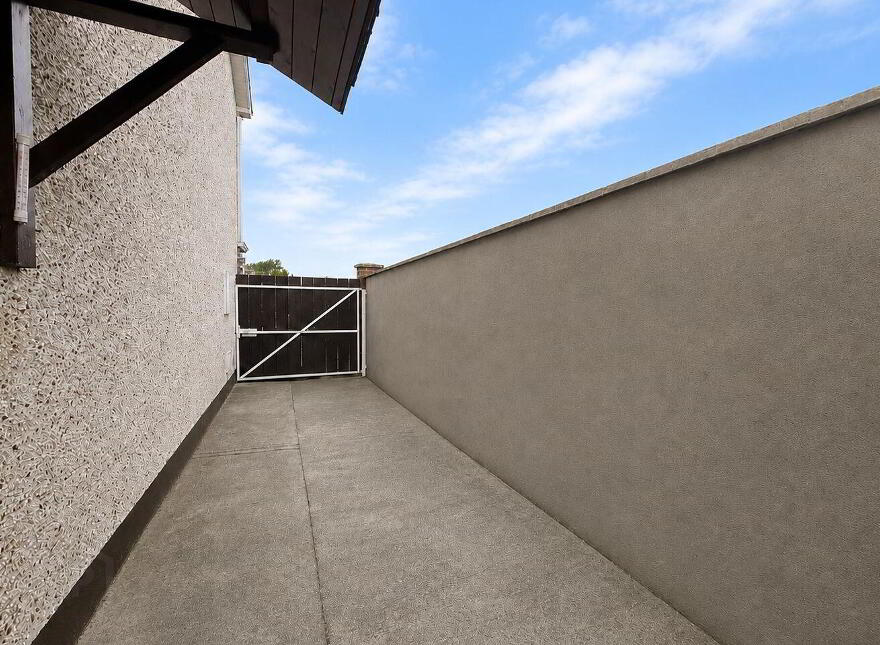 16 Rossvale Court, Mountmellick Road, Portlaoise, R32D7HF