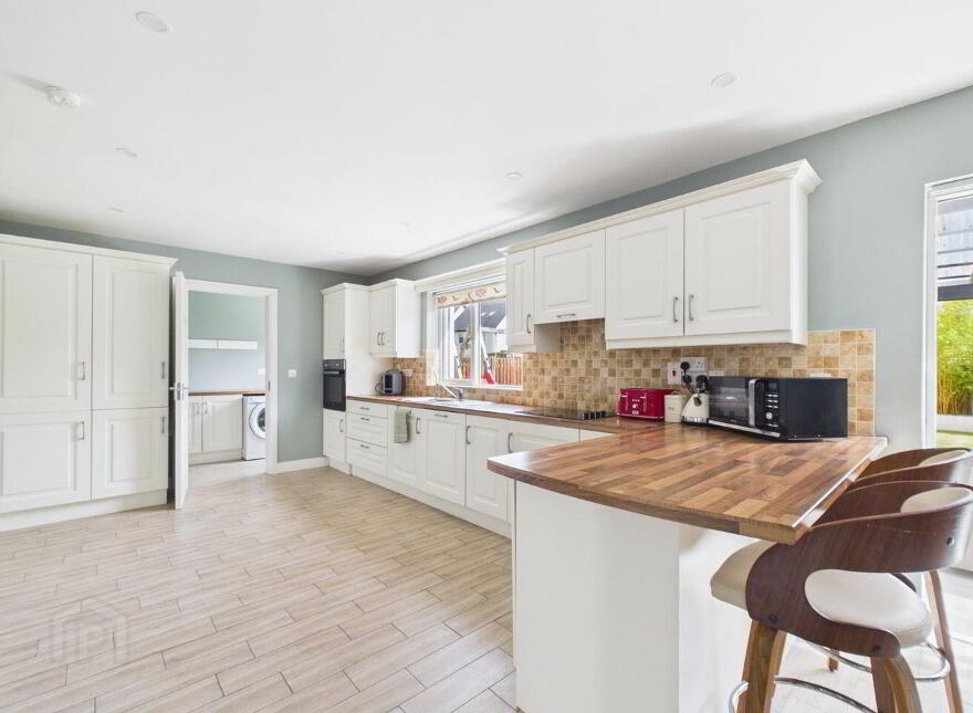 98 Aghnaharna Drive, Stradbally Road, Portlaoise, R32F702